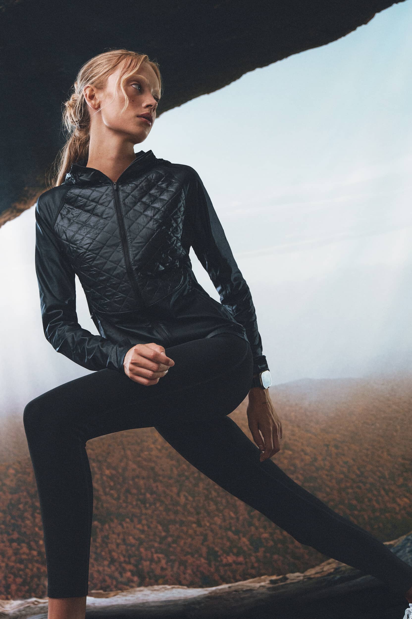 Advance Primaloft Hybrid Jacket - True black Advance Primaloft Hybrid Jacket - True black