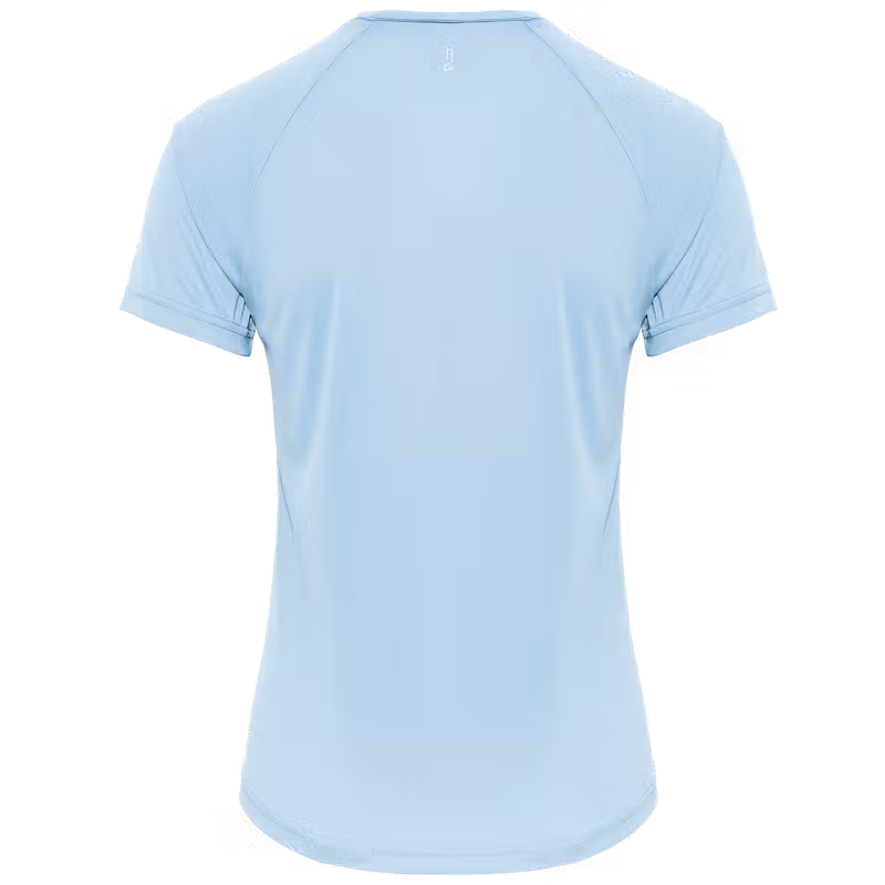 Back of the light blue Johaug Energy T-Shirt, showing the raglan sleeves designed for optimal movement during training.